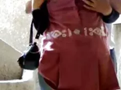 باسن او مرتب کردن بر ...